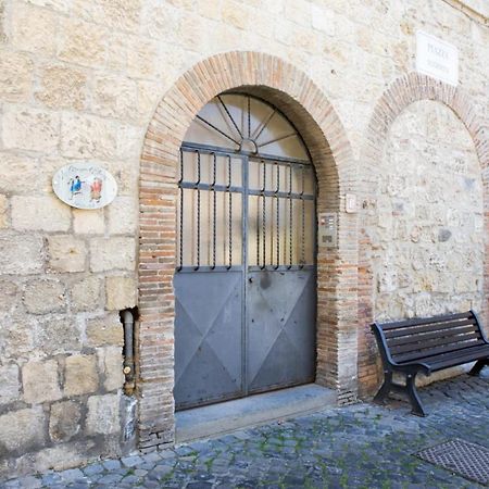 مبيت وإفطار تاركوينيا La Maison D'Etrusque المظهر الخارجي الصورة